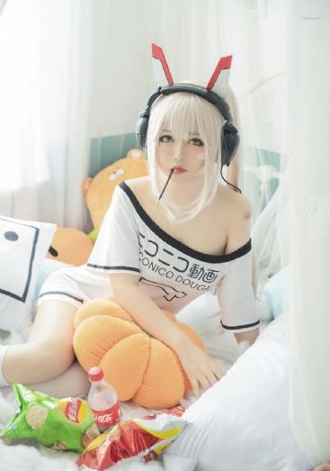 处女朱莉第一次电影_迅雷1080
