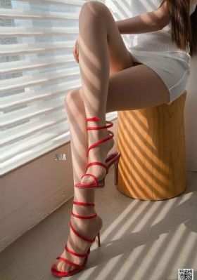 女员工的滋味中文_1080免费在线播放
