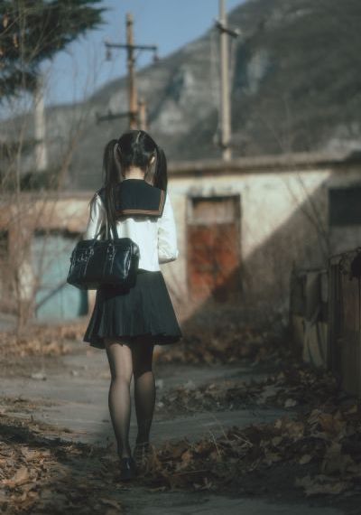 喜爱夜蒲1在线_午夜在线观看完整版