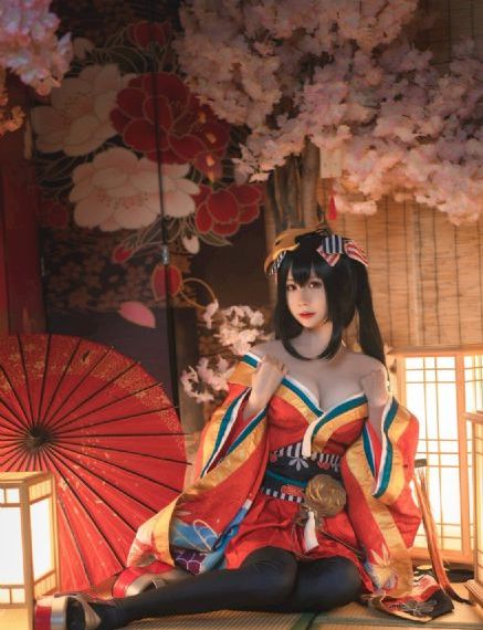 两个人免费视频高清播放_DVD电影在线观看