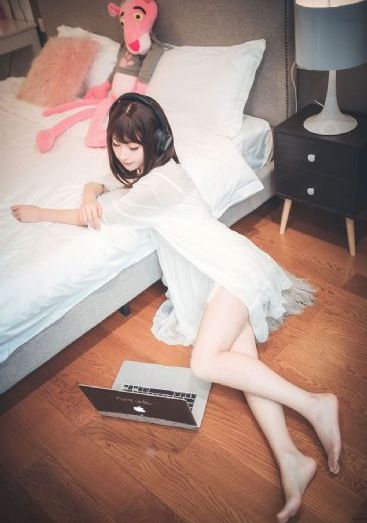 女朋友的妈妈完整版_蓝光高清在线
