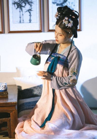 制服坠天使的课外授业_BD英语高清视频播放